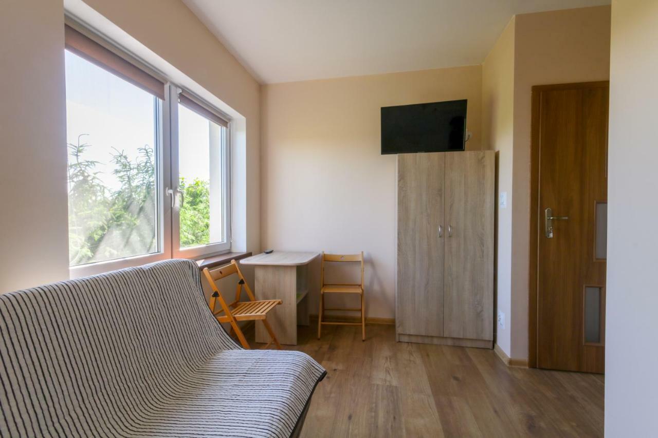 Pokoje gościnne, nowy dom, cisza i spokój, Władysławowo Exterior foto